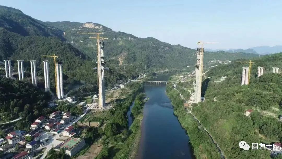 江州固力士参与湖南炉慈高速建设，助力区域经济发展